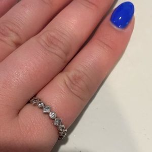 Pandora ring